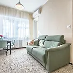 Iaia House - - Lingotto Miraflores *