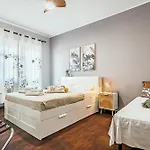 Iaia House - - Lingotto Miraflores *