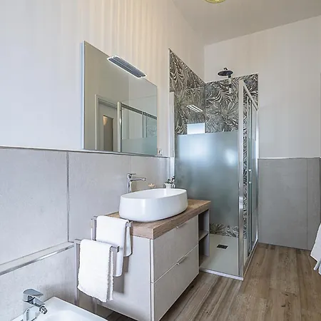 Appartamento Iaia House-ampio 6 Posti Vicino Metro Lingotto *