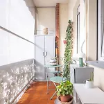 Iaia House - - Lingotto Miraflores *