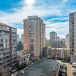 Iaia House - - Lingotto Miraflores *