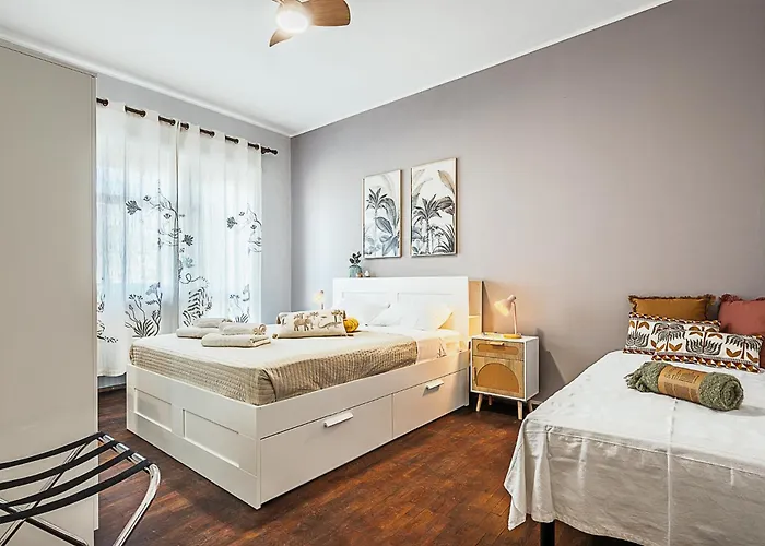 Iaia House - - Lingotto Miraflores *